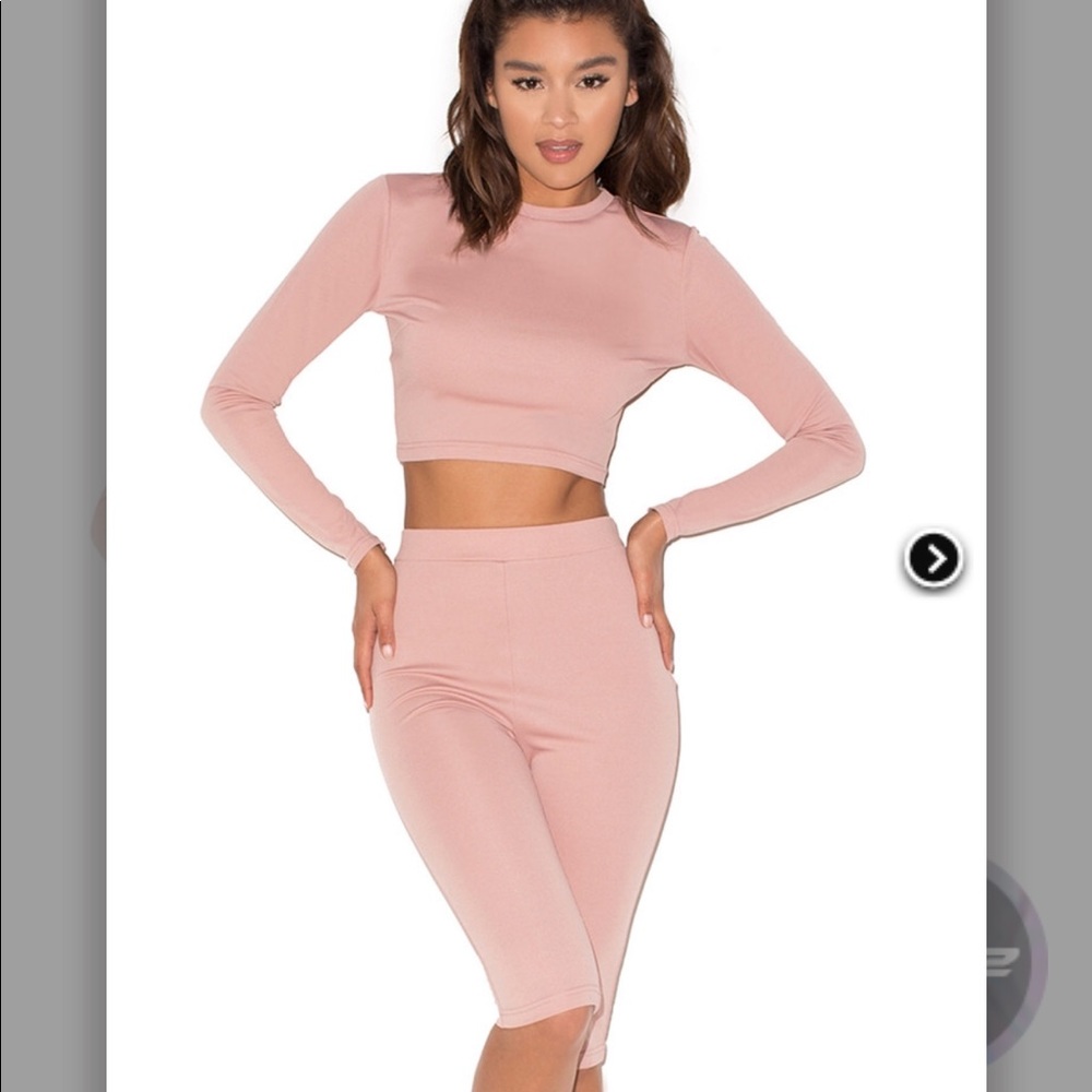 'DREAMER'
Taupe Silky Jersey Two Piece Legging Set